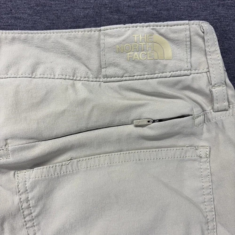 The North Face Pants Mens 36x31 Beige Nylon Stretch Hiking Travel Khaki Chino‎